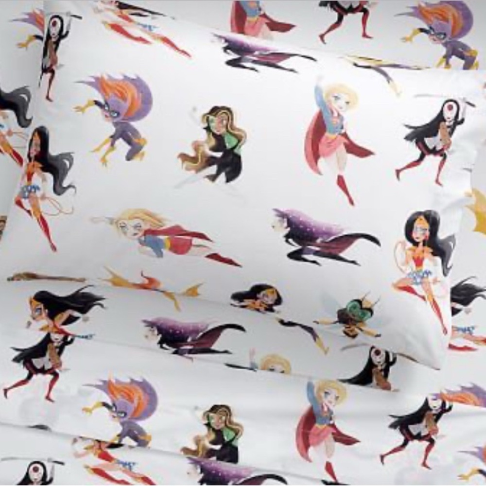 Pottery Barn Kids Superhero Girls Organic Cotton Sheets